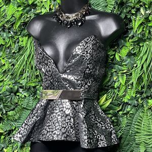 SAN JOY Tops Women Small Black Silver Animal Print Strapless Peplum Blouse‎ 2515